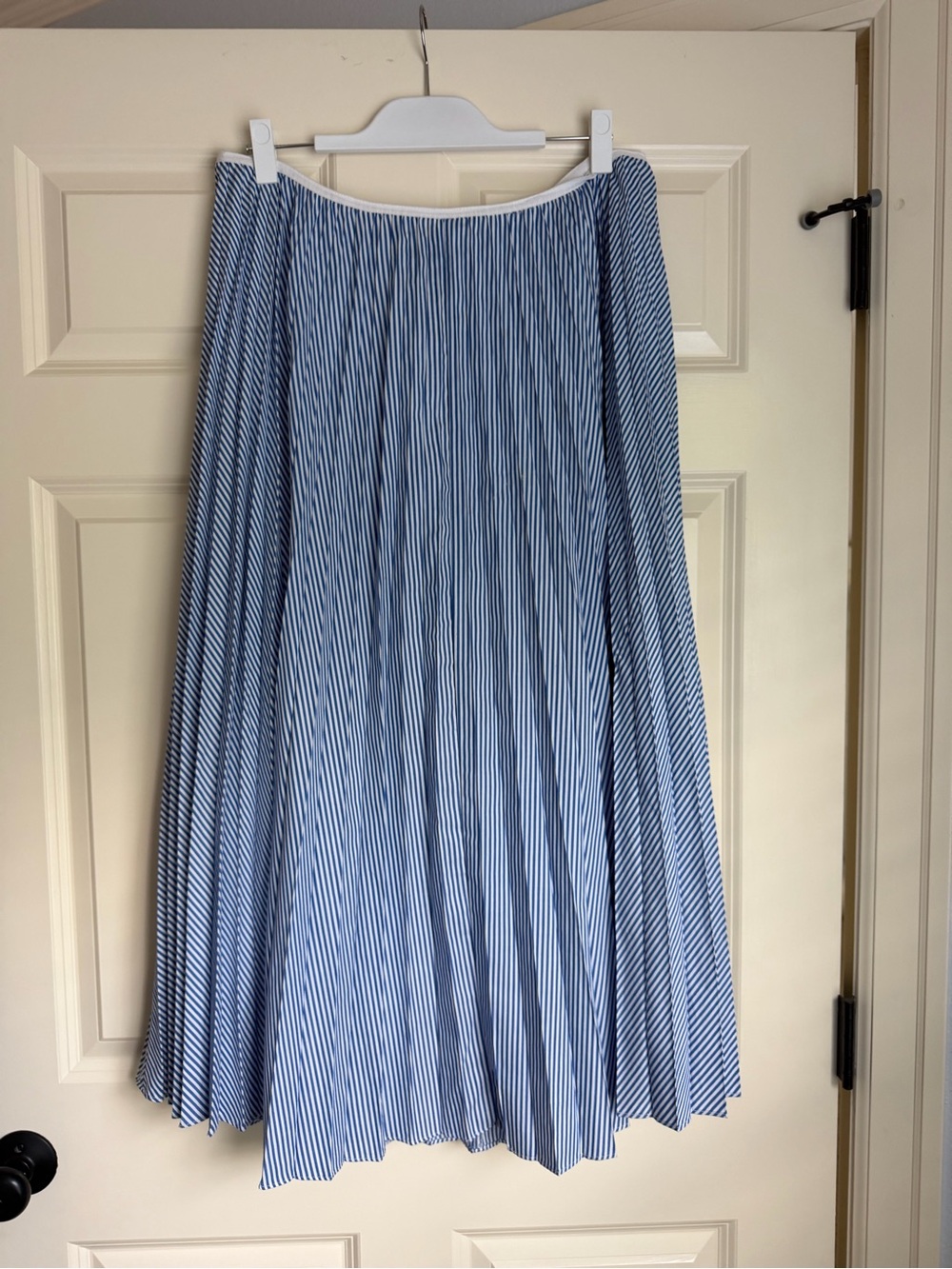 Jcrew Pleated Blue and White Seer Sucker Midi Skirt